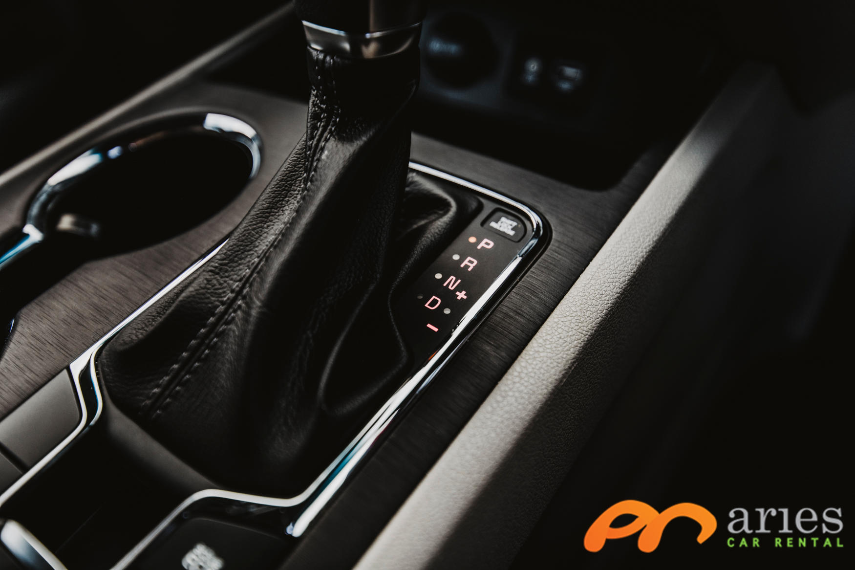 7 Car Airport Seater Hire Adelaide